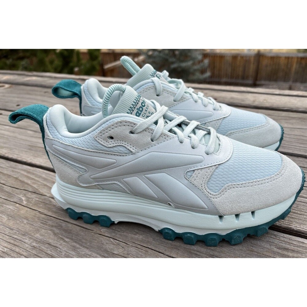 Reebok X Cardi B Classic Leather V2 Women's 6 Low Sneakers Whisper Blue - Picture 2 of 16